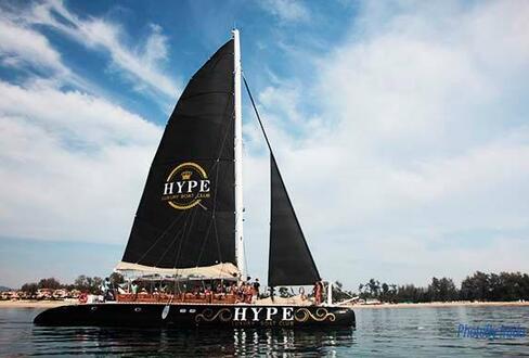 Hype luxury boat club